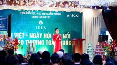 Bí Quyết Xây Dựng Cộng Đồng Ngàn Người -  Phùng Thị Thùy Dung